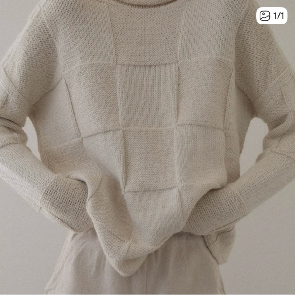 Laude the Label Basketweave Sweater